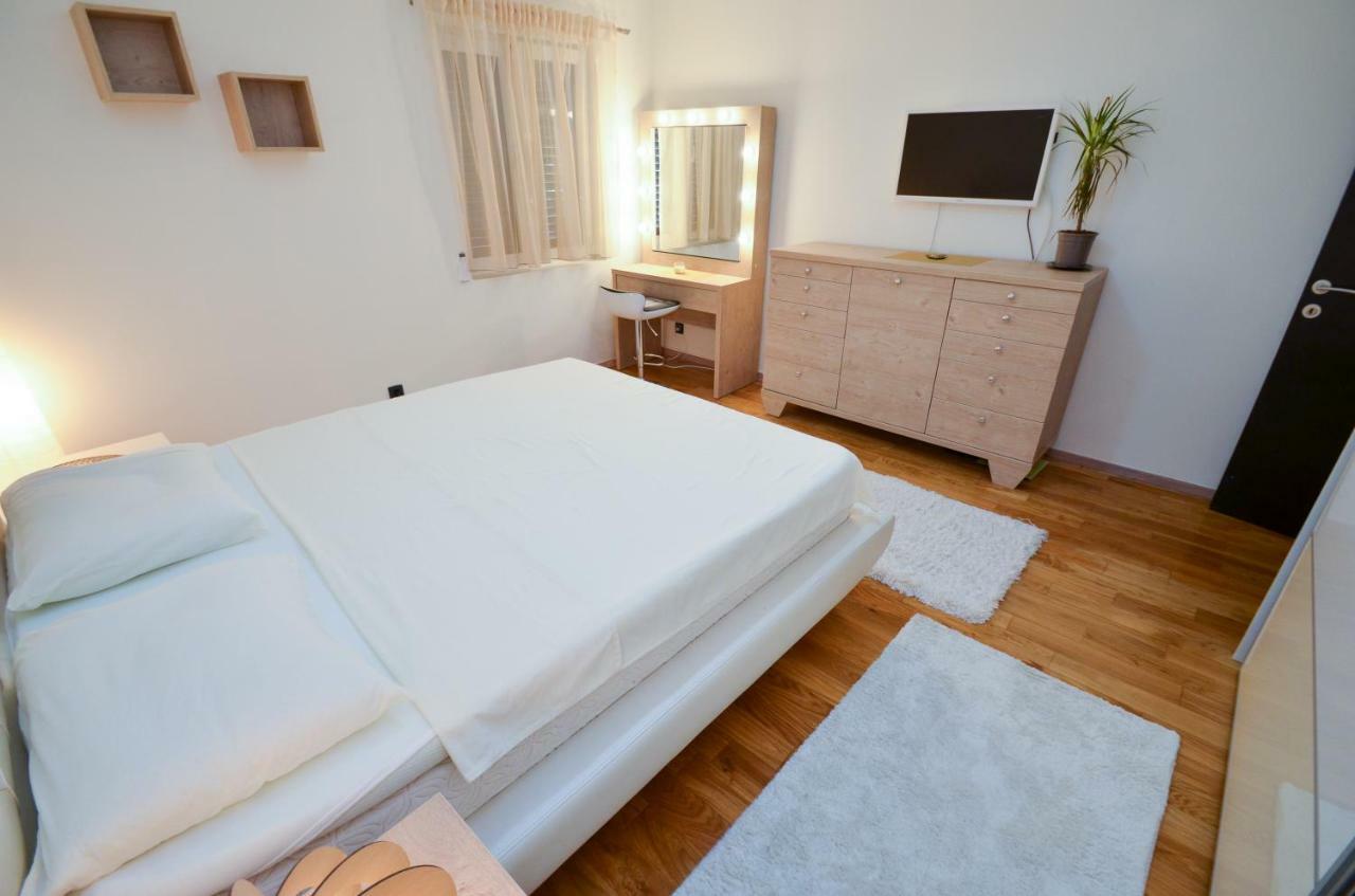 Apartment Radulovic Kotor Bagian luar foto