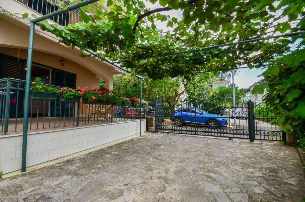 Apartment Radulovic Kotor Bagian luar foto