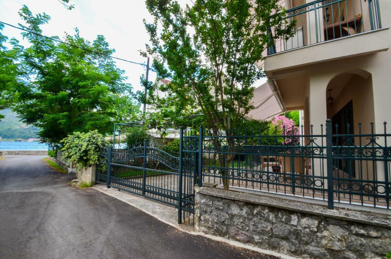 Apartment Radulovic Kotor Bagian luar foto