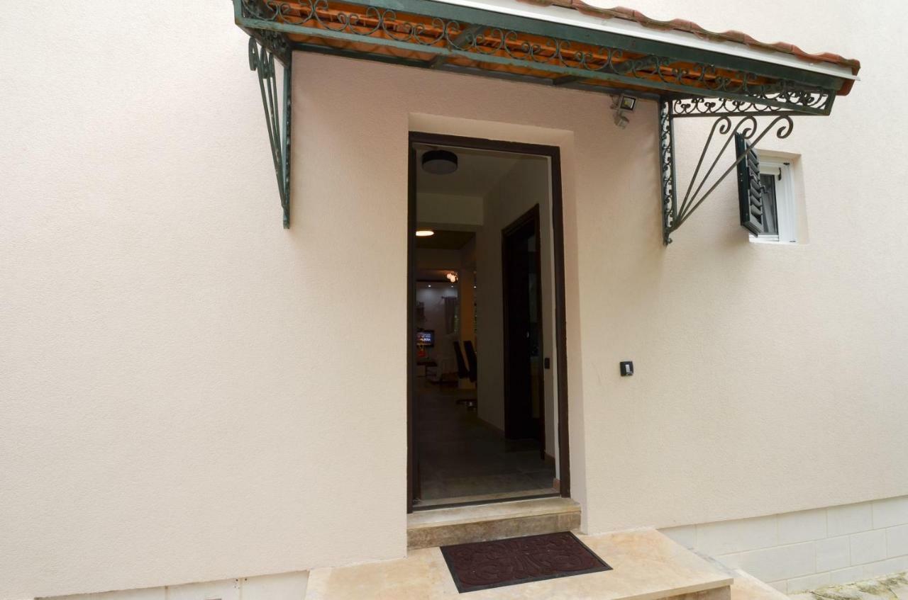 Apartment Radulovic Kotor Bagian luar foto